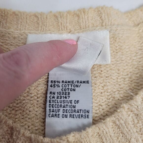 VINTAGE 90s cardigan ivory shell beach button up beaded sweater S - Picture 6 of 9